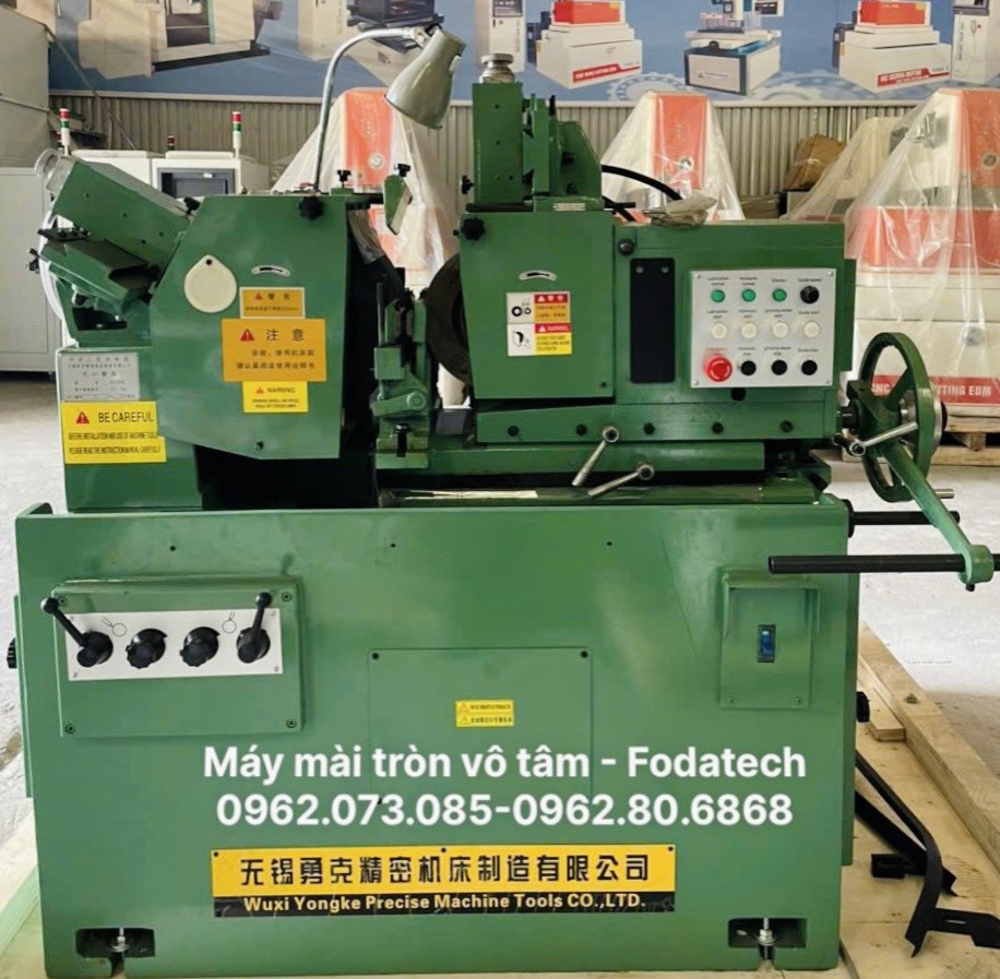 MÁY MÀI TRÒN VÔ TÂM M1040B/M1050A