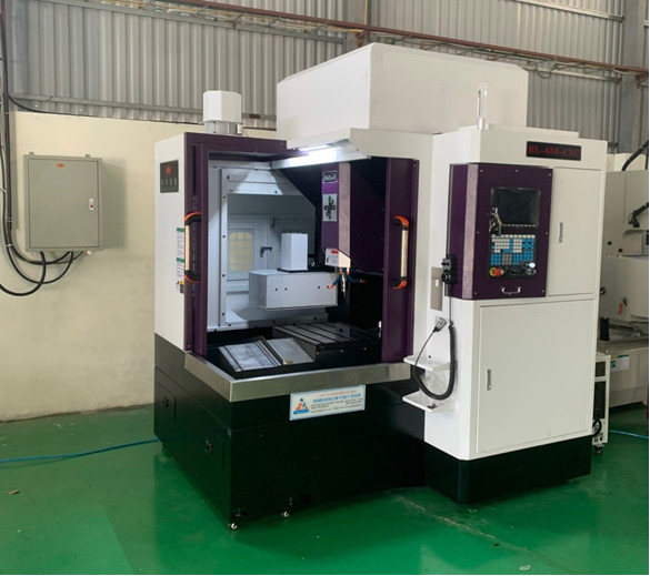 MÁY PHAY KHẮC CNC