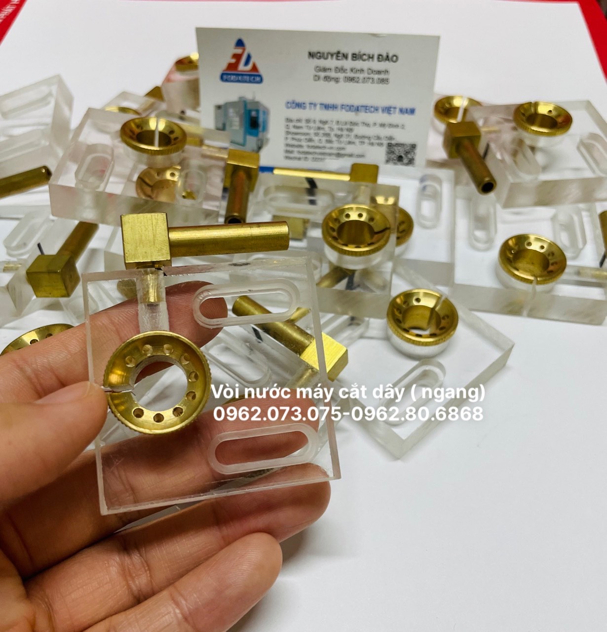 VÒI PHUN NƯỚC  MÁY CẮT DÂY MOLYPDEN ( vòi ngang)